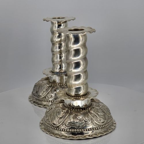 FABULOUS 19THC PAIR OF 16THC STYLE SOLID SILVER CANDLESTICKS BY ROBERT HARPER C1879 - ADDITIONAL PHOTO 4