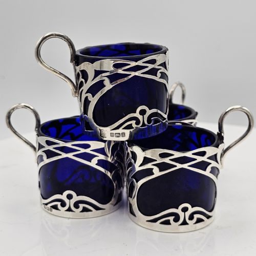 STYLISH SET 4 X ART NOUVEAU SILVER SALTS FORMED AS CUPS C1911 - ADDITIONAL PHOTO 4