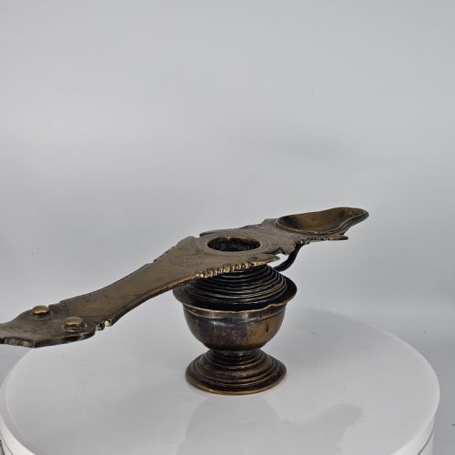 18THC VINTAGE INDIAN BRASSBRONZE OIL LAMP RARE ASHTAMANGALYA VILAKKU DIYA POOJA - ADDITIONAL PHOTO 6