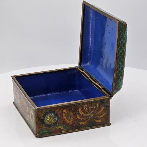 DELIGHTFUL VINTAGE CLOISONNE BOX GREAT COLOURS C1930S - ADDITIONAL PHOTO 13