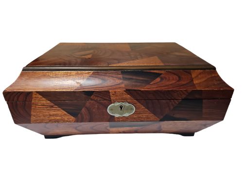 antique late 19thearly 20th century japanese marquetry lacquer jewellery box - CATEGORY: ANTIQUE BOXES - DATED 1900