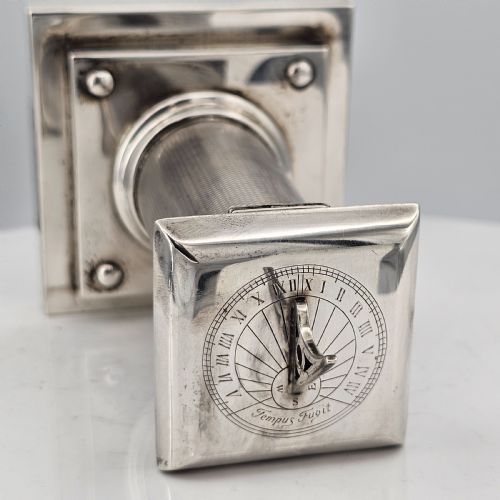 EXCEPTIONALLY RARE AND FINE SAUNDERS AND MCKENZIE SOLID SILVER SUNDIAL COMPASS ON COLUMN C1933 - ADDITIONAL PHOTO 10