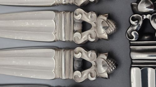 STUNNING VINTAGE GEORG JENSEN 75PCE SILVER ACORN CUTLERY SERVICE PLUS 5 X RARE FRIGAST SILVER SERVERS USED ONLY ONCE - ADDITIONAL PHOTO 3