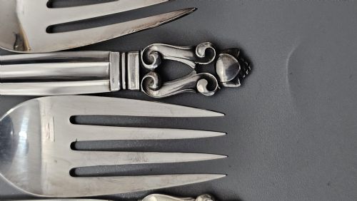 STUNNING VINTAGE GEORG JENSEN 75PCE SILVER ACORN CUTLERY SERVICE PLUS 5 X RARE FRIGAST SILVER SERVERS USED ONLY ONCE - ADDITIONAL PHOTO 17