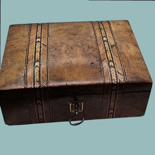 BEAUTIFUL INLAID BURR WALNUT JEWELLERY BOX WITH KEY C1900 - ADDITIONAL PHOTO 3