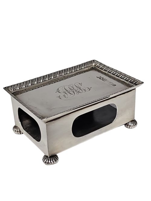 large vintage silver matchbox holder london 1898 - CATEGORY: ANTIQUE SILVER - DATED VICTORIAN