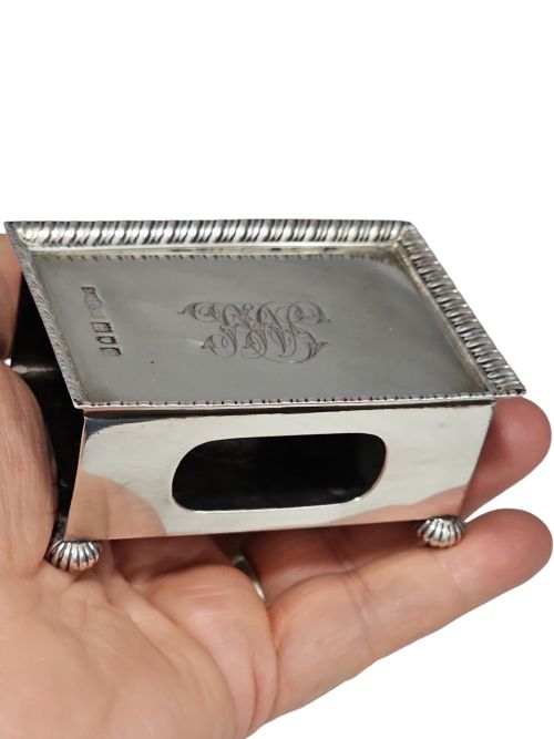 LARGE VINTAGE SILVER MATCHBOX HOLDER LONDON 1898 - ADDITIONAL PHOTO 4