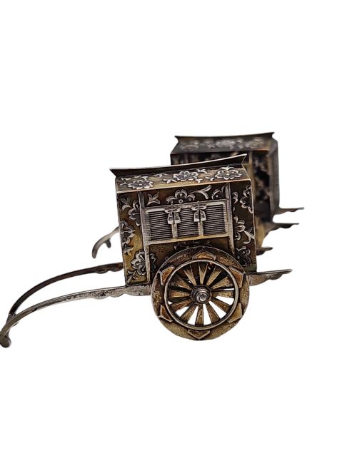 FABULOUS QUALITY JAPANESE VINTAGE STERLING SILVER CRUETS FORMED AS WAGONS C1920S - ADDITIONAL PHOTO 8