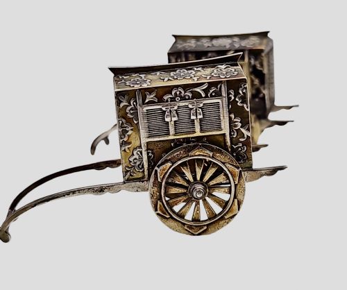 FABULOUS QUALITY JAPANESE VINTAGE STERLING SILVER CRUETS FORMED AS WAGONS C1920S - ADDITIONAL PHOTO 22