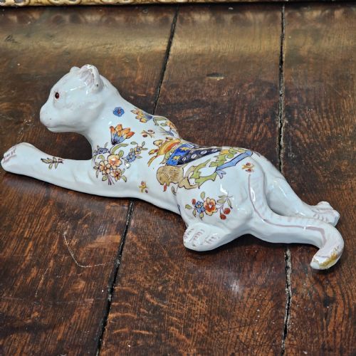 french faience mont st claire cat wall pocket - CATEGORY: ANTIQUE CERAMICS - DATED 1930