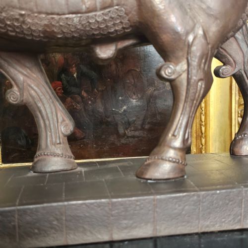 VERY LARGE RARE ANTIQUE BRONZED METAL HUMANHEADED WINGED LION LAMASSU ASSYRIAN C1900 - ADDITIONAL PHOTO 5