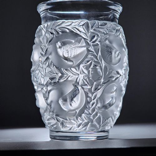 C1939 REN LALIQUE BAGETELLE VASE DEEPLY MOULDED BIRDS TREE SIGNED 173CM VGC