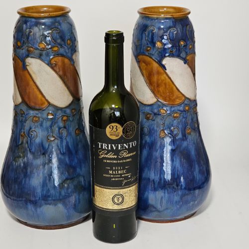 STUNNING LARGE DOULTON ARTS CRAFTS VASES BY BESSIE NEWBURY C1900 32 CM - ADDITIONAL PHOTO 10