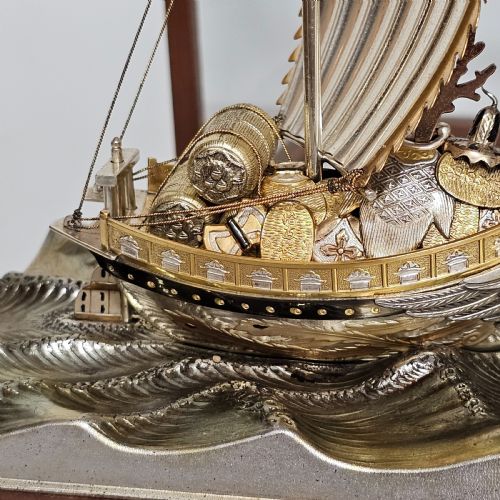 RARE SUPERB LARGE SEKI TAKEHIKO JAPANESE GILT SILVER TREASURE SHIP WITH CASE - ADDITIONAL PHOTO 8