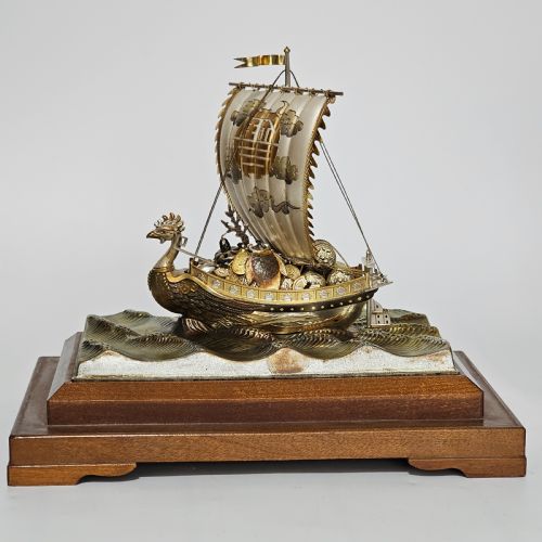 RARE SUPERB LARGE SEKI TAKEHIKO JAPANESE GILT SILVER TREASURE SHIP WITH CASE - ADDITIONAL PHOTO 22