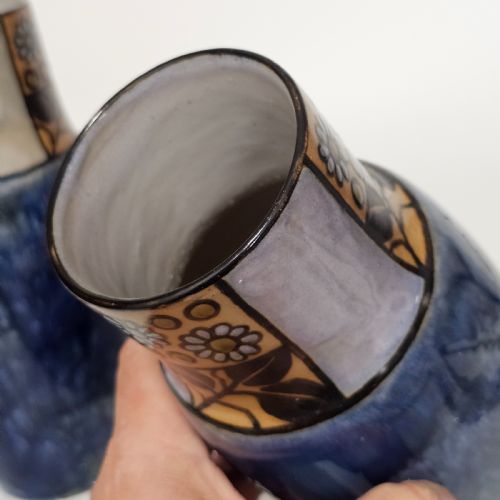 A PAIR OF ROYAL DOULTON STONEWARE VASES BY BESSIE NEWBERY 7903 - ADDITIONAL PHOTO 8
