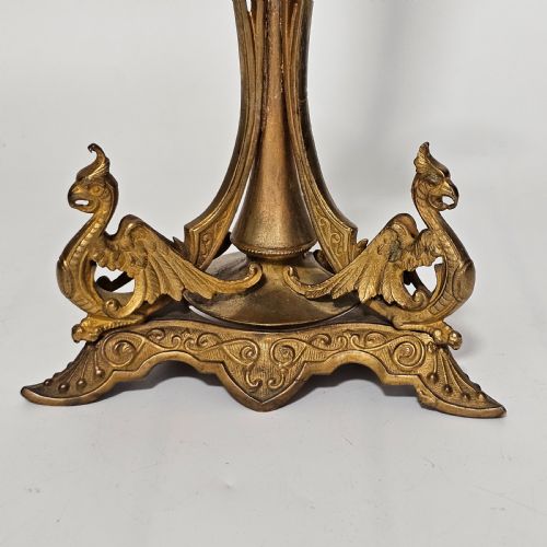 VICTORIAN 1890S URANIUM GLASS EPERGNE VASE WITH A GILT BRONZE BASEHOLDER - ADDITIONAL PHOTO 9