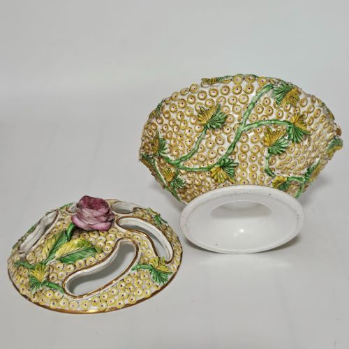RARE SPODE FLOWERENCRUSTED POTPOURRI BOWL COVER C1830 - ADDITIONAL PHOTO 4