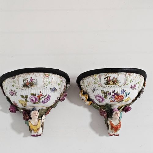 PAIR OF WALL BRACKETS MEISSEN STYLE PORCELAIN WOOD 19TH C HAND DECORATED VICTORIAN - ADDITIONAL PHOTO 1