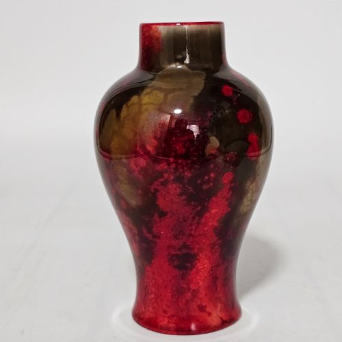 delightful royal doulton england flambe ware vase signed fm fred moore - CATEGORY: ANTIQUE VASES - DATED 1920