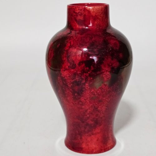 DELIGHTFUL ROYAL DOULTON ENGLAND FLAMBE WARE VASE SIGNED FM FRED MOORE - ADDITIONAL PHOTO 5
