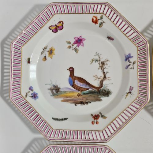 FOUR ANTIQUE KPM BERLIN PORCELAIN OCTAGONAL FRETTED PAINTED PLATES - ADDITIONAL PHOTO 5