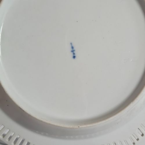 FOUR ANTIQUE KPM BERLIN PORCELAIN OCTAGONAL FRETTED PAINTED PLATES - ADDITIONAL PHOTO 15