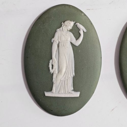 ELEGANT ANTIQUE PAIR OF WEDGWOOD BASALT PLAQUES - ADDITIONAL PHOTO 2