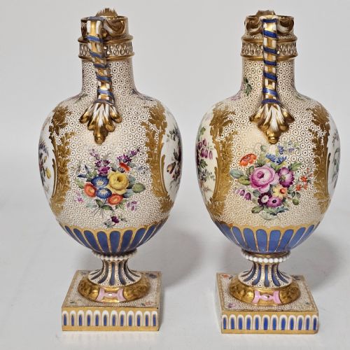STUNNING PAIR OF REGENCY DERBY STYLE HANDPAINTED PORCELAIN VASES C18101825 - ADDITIONAL PHOTO 1
