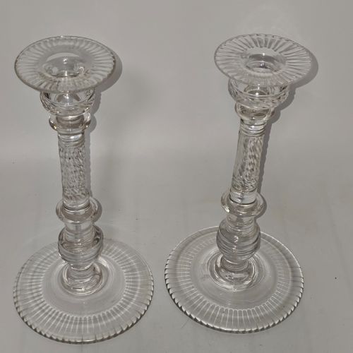 SUPERB LARGE PAIR OF VICTORIAN CUT GLASS CANDLESTICKS - ADDITIONAL PHOTO 8