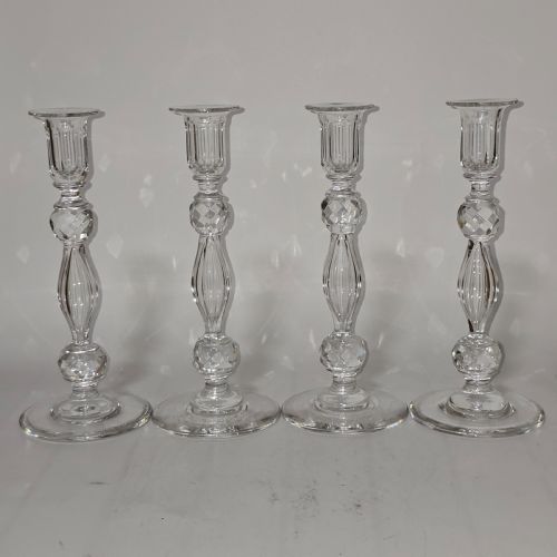 SET OF FOUR MATCHING CRYSTAL CUT CANDLESTICKS LATE 19THC - ADDITIONAL PHOTO 3