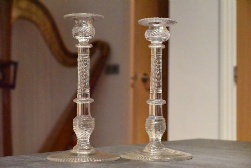 SUPERB LARGE PAIR OF VICTORIAN CUT GLASS CANDLESTICKS - ADDITIONAL PHOTO 7