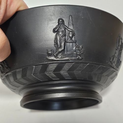 FABULOUS LATE 18THCEARLY 19THC BLACK BASALT LARGE BOWL - ADDITIONAL PHOTO 3