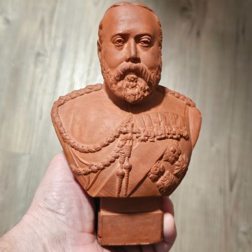 ANTIQUE TERACOTTA BUST OF KING EDWARD VII SIGNED 'JPALMER 1902' - ADDITIONAL PHOTO 6