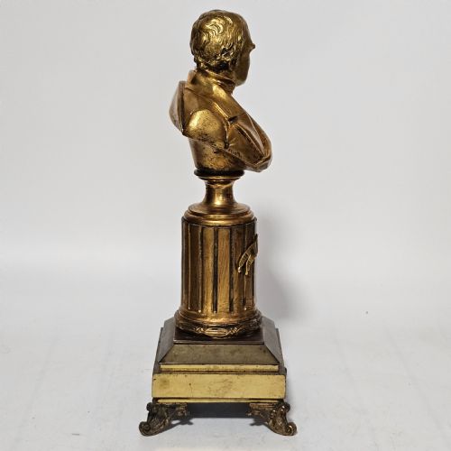 FINE 19THC 34CM GILT BRONZE BUST OF SIR WALTER SCOTT ON FLUTED BRONZE COLUMN - ADDITIONAL PHOTO 9
