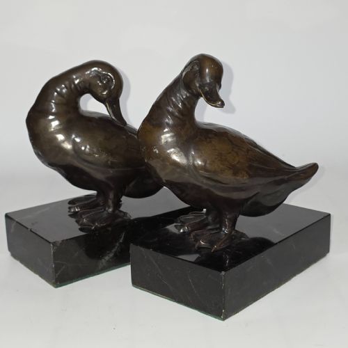 fine quality large pair of late 19thcearly 20thc continental bronze ducks on marble plinths 21cm high - CATEGORY: ANTIQUE SCULPTURES - DATED 1900