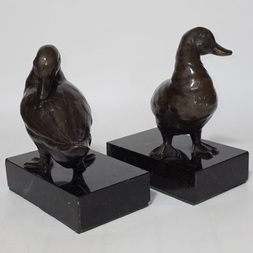 FINE QUALITY LARGE PAIR OF LATE 19THCEARLY 20THC CONTINENTAL BRONZE DUCKS ON MARBLE PLINTHS 21CM HIGH - ADDITIONAL PHOTO 5