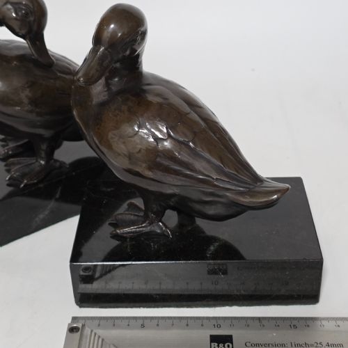 FINE QUALITY LARGE PAIR OF LATE 19THCEARLY 20THC CONTINENTAL BRONZE DUCKS ON MARBLE PLINTHS 21CM HIGH - ADDITIONAL PHOTO 21