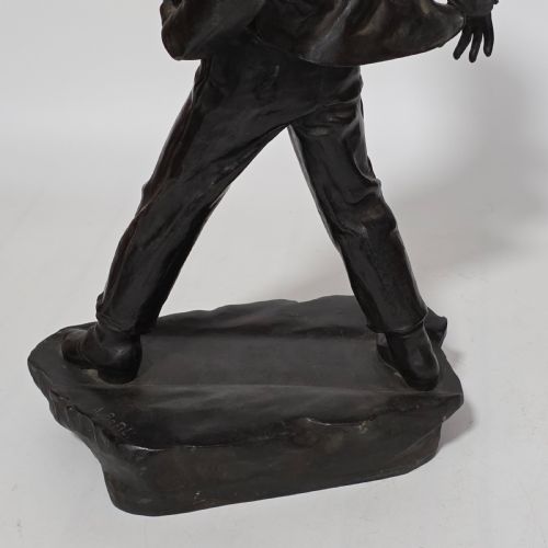 ANTOINE BOFILL SPANISH 18751939 'LA GLISSADE' 37CM BRONZE FIGURE OF A BOY SLIDING ON ICE - ADDITIONAL PHOTO 4