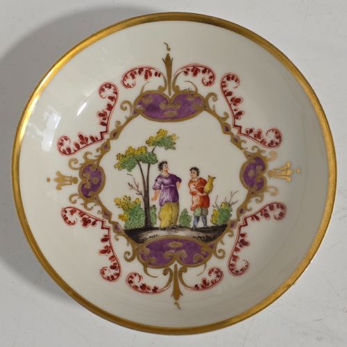 antique 18th century doccia porcelain saucer dish figures flowers scarce - CATEGORY: ANTIQUE CERAMICS - DATED 18TH CENTURY