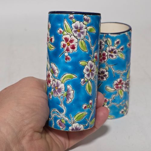ANTIQUE PAIR OF 19TH CENTURY LONGWY ENAMEL SCROLL VASES PATTERN D188 - ADDITIONAL PHOTO 12