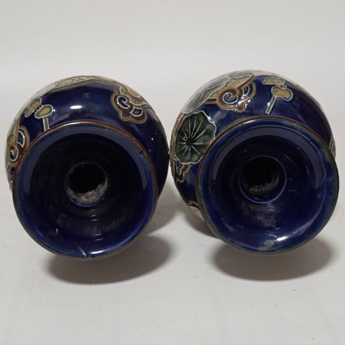 EXQUISITE LARGE ART NOUVEAU PAIR ROYAL DOULTON VASES C1910 - ADDITIONAL PHOTO 4