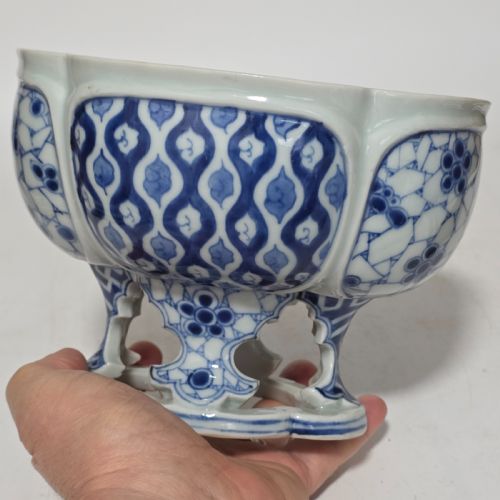 19THC CHINESE BLUE WHITE COMPORT BOWL - ADDITIONAL PHOTO 8
