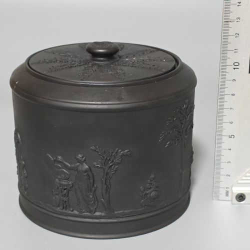 FINE ANTIQUE WEDGWOOD BLACK BASALT WARE 19TH CENTURY LIDDED SUCRIER POT - ADDITIONAL PHOTO 8