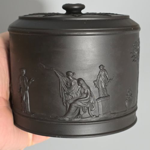 FINE ANTIQUE WEDGWOOD BLACK BASALT WARE 19TH CENTURY LIDDED SUCRIER POT - ADDITIONAL PHOTO 11