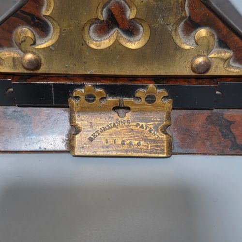ELEGANT 19TH CENTURY BETJEMANNS WALNUT BOOK SLIDE WITH PIETRA DURA FLORAL PANELS - ADDITIONAL PHOTO 27