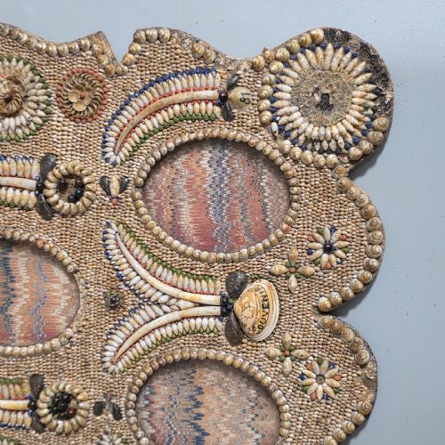 INCREDIBLE MICRO MOSAIC VALENTINE SHELL TRIPLE FRAME C1881 - ADDITIONAL PHOTO 9