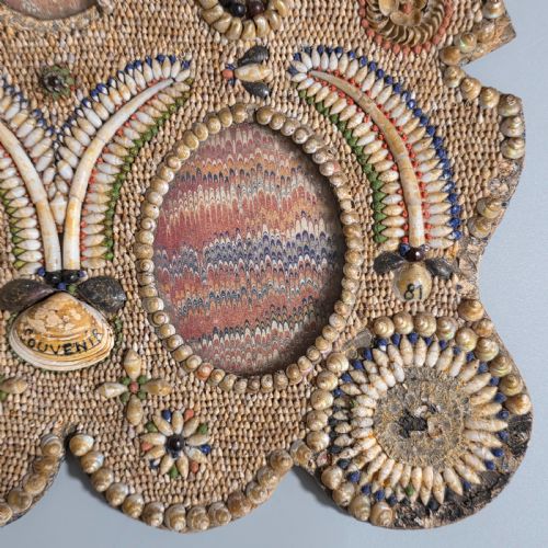 INCREDIBLE MICRO MOSAIC VALENTINE SHELL TRIPLE FRAME C1881 - ADDITIONAL PHOTO 15