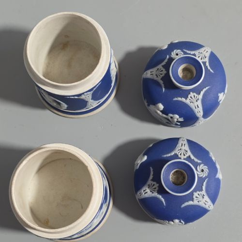 RARE 19THCENTURY WEDGWOOD JASPERWARE MATCH BOXES TAPER TOP PAIR - ADDITIONAL PHOTO 13