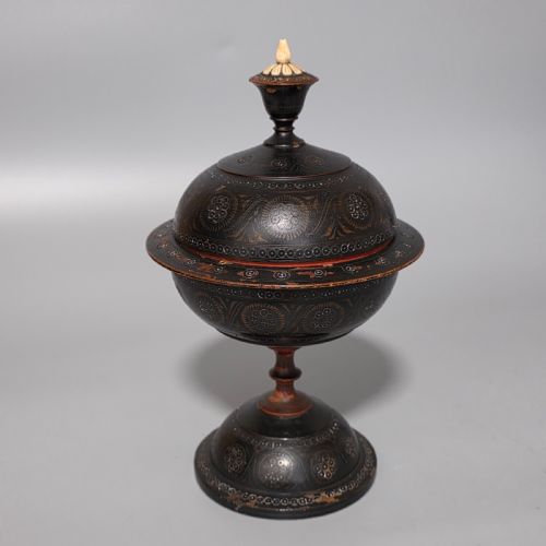 DELIGHTFUL 19THC DECORATED EASTERN LACQUERED BOWL COVER - ADDITIONAL PHOTO 16